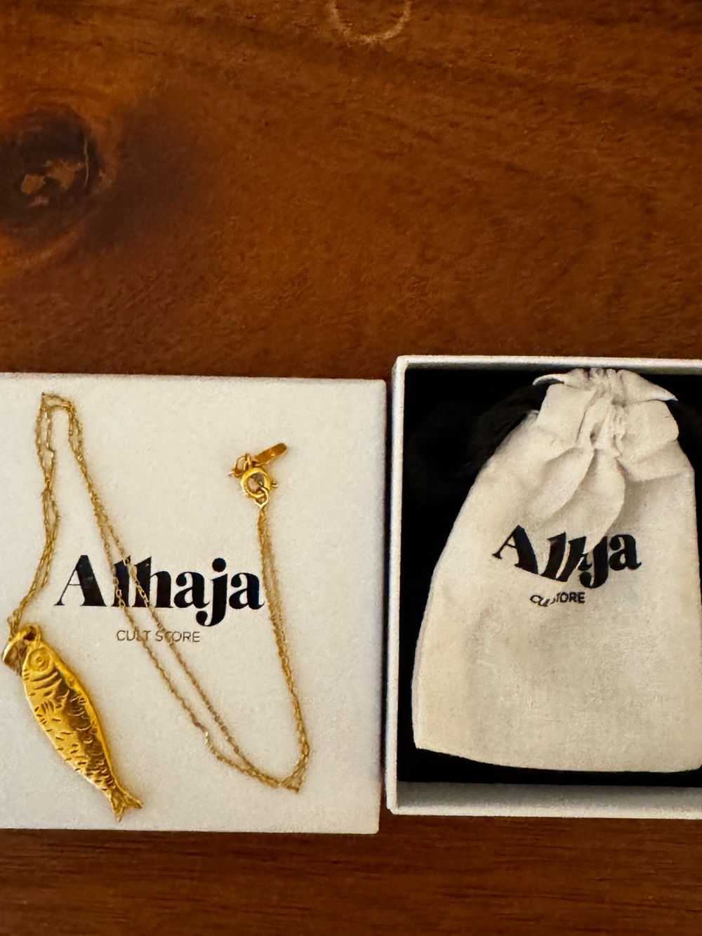 Alhaja Cult Store Sardina Gold Charm Necklace 18K plated - Picture 4 of 7